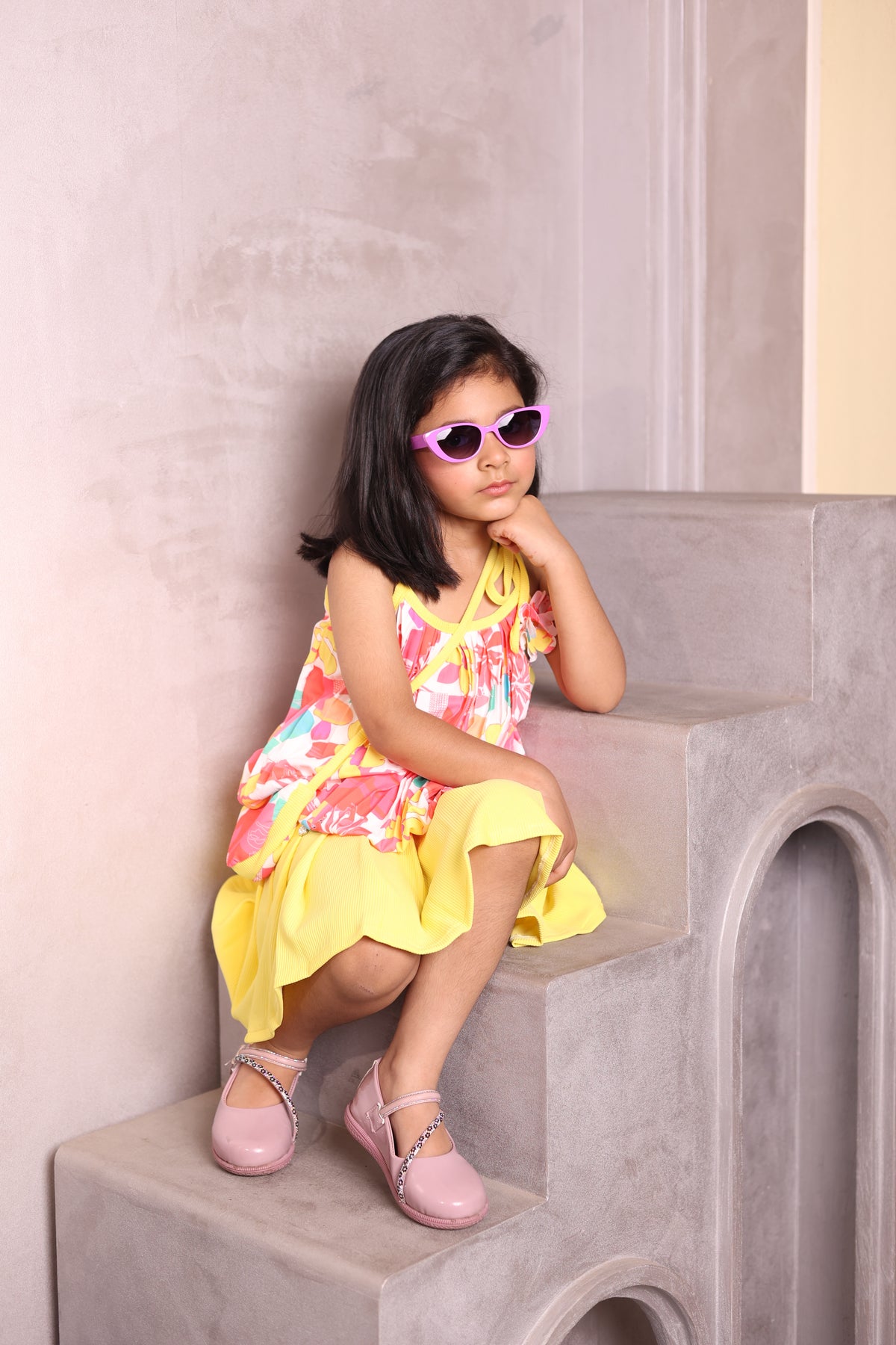 Sunglasses for Girls - Cateye Mix Colors (With Car Case)