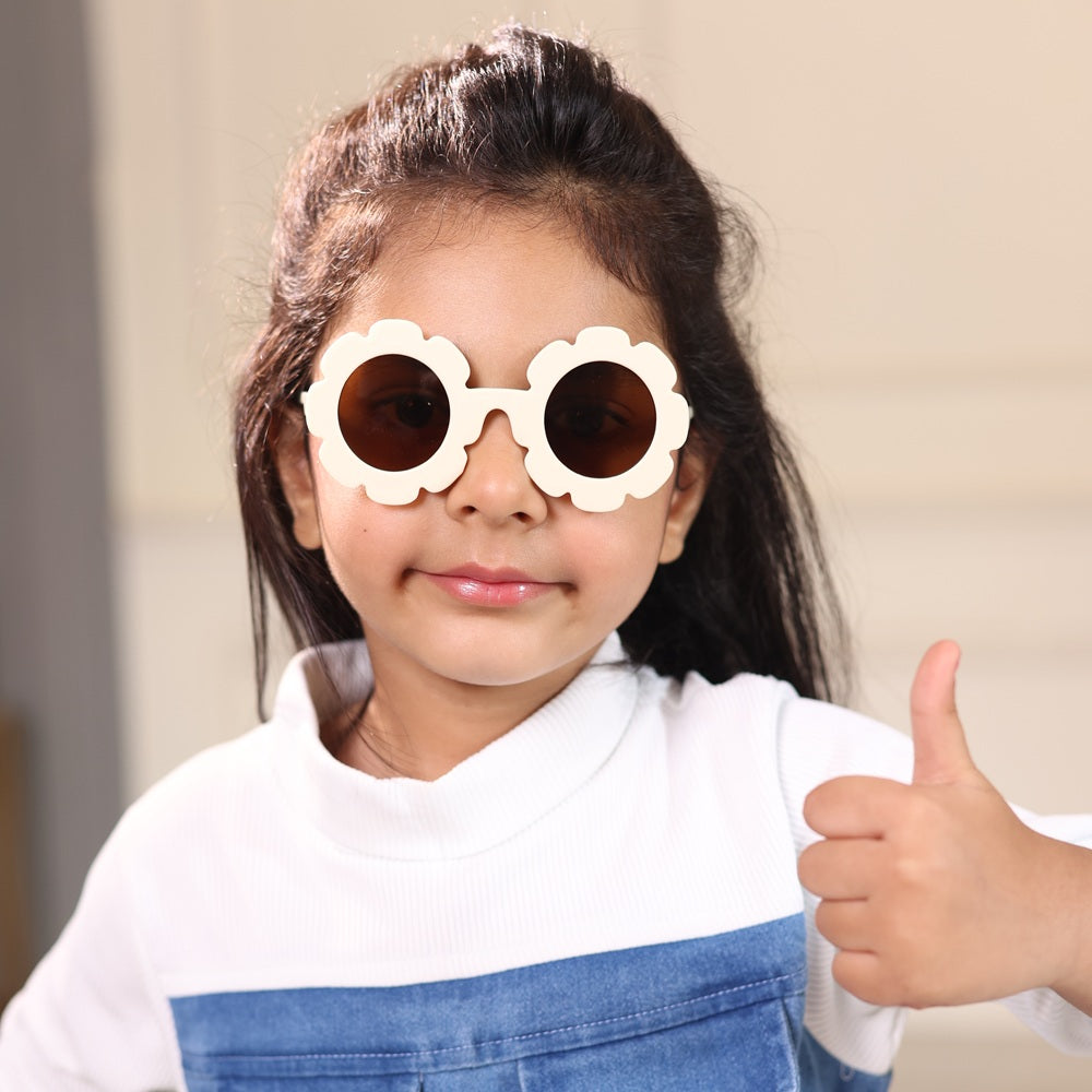 Sunglasses for Kids Flower shape - Girls & Boys Mix Colors (With Car Case)