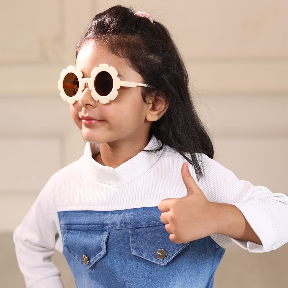 Sunglasses for Kids Flower shape - Girls & Boys Mix Colors (With Car Case)