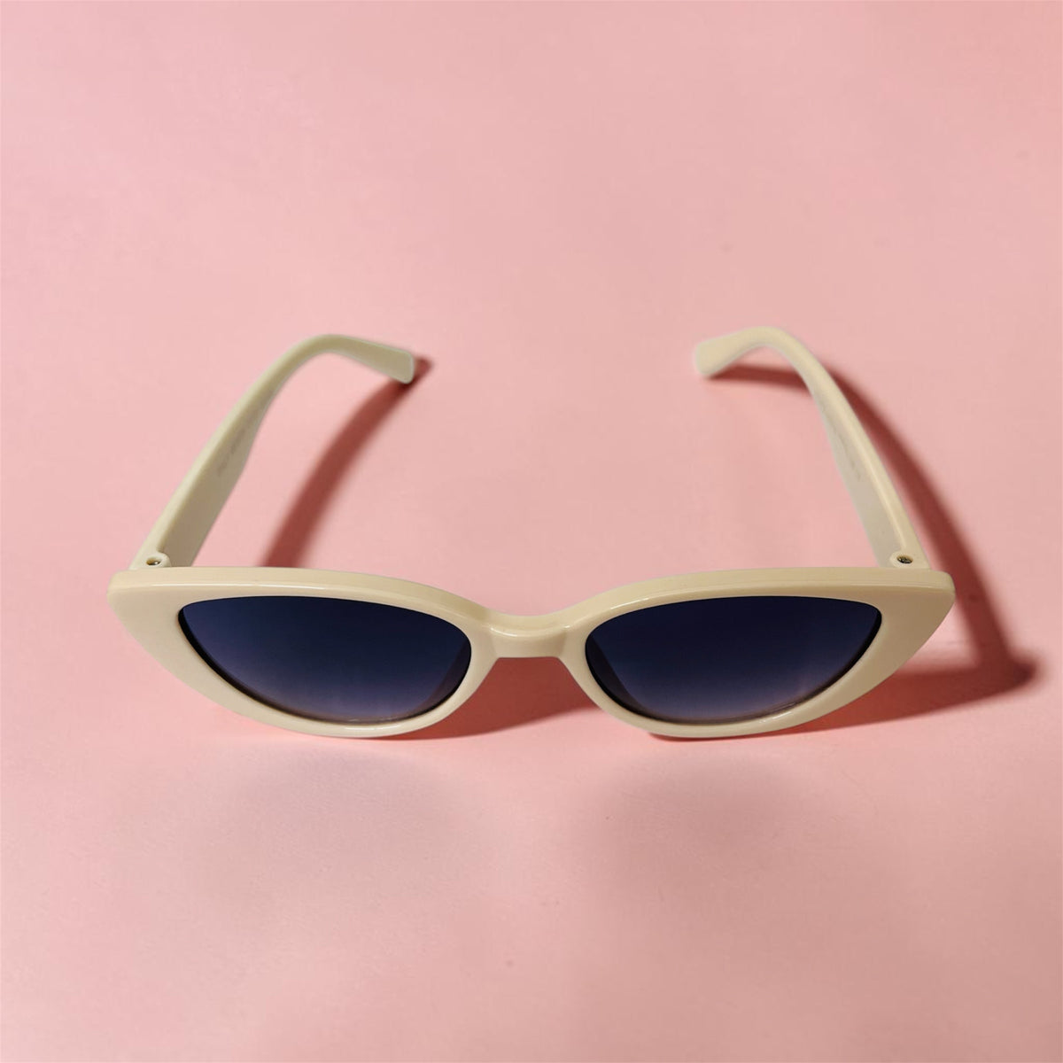 Sunglasses for Girls - Cateye Mix Colors (With Car Case)