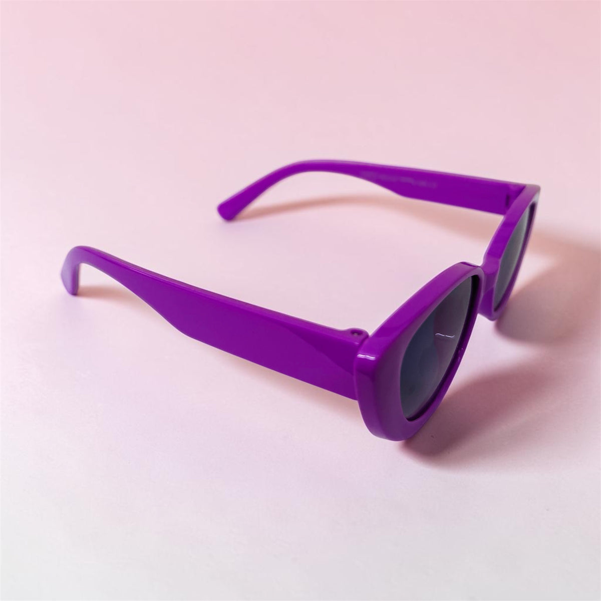 Sunglasses for Girls - Cateye Mix Colors (With Car Case)