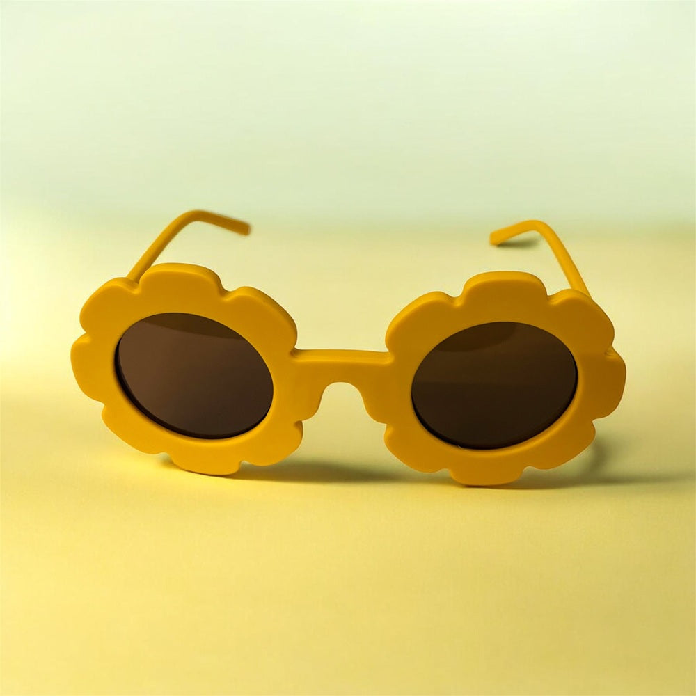 Sunglasses for Kids Flower shape - Girls & Boys Mix Colors (With Car Case)