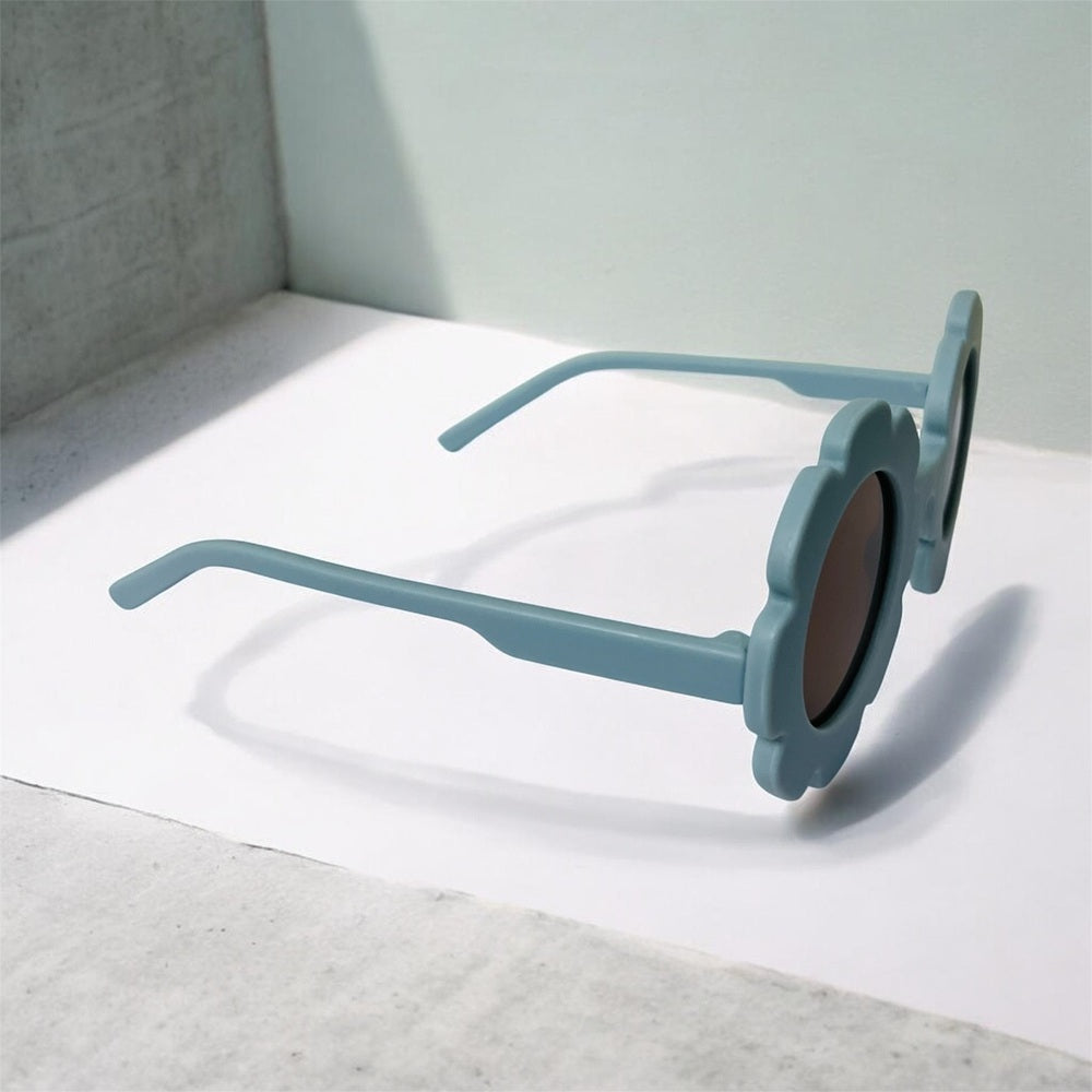 Sunglasses for Kids Flower shape - Girls & Boys Mix Colors (With Car Case)