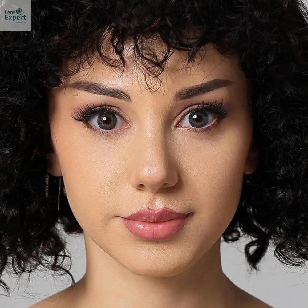 CELEBRATION COLORS | YEARLY COLOR CONTACT LENS (1 LENS PER BOTTLE) PEPPY BROWN - Lensexpert