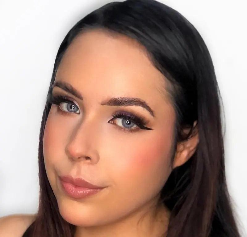 OPTIFY CELESTIAL GREY ONEDAY DISPOSIBLE CONTACT LENS (1 PAIR PACK) - Lensexpert