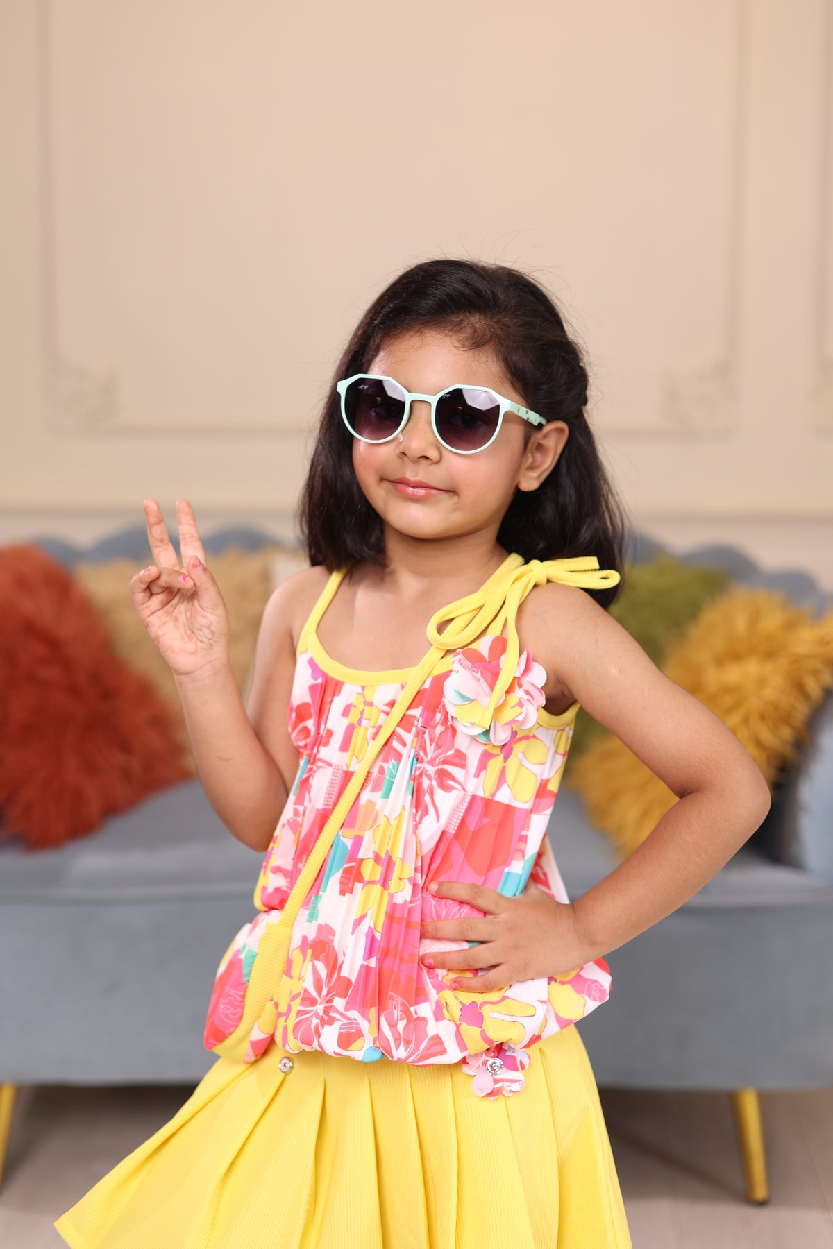 Sunglasses for Kids - Girls & Boys Mix Colors