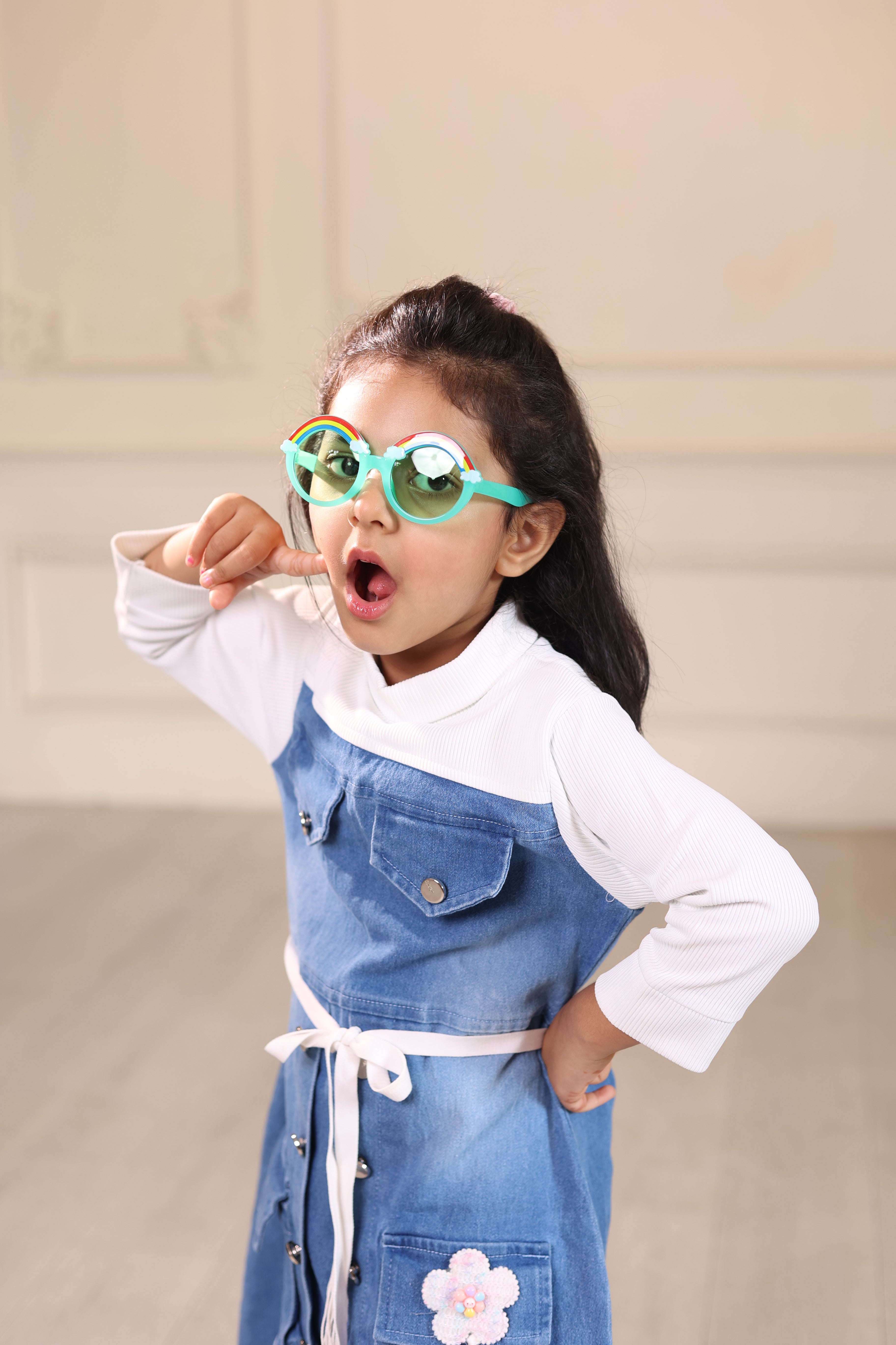 Sunglasses for Kids round shape - Girls & Boys Mix Colors (Rainbow on top)