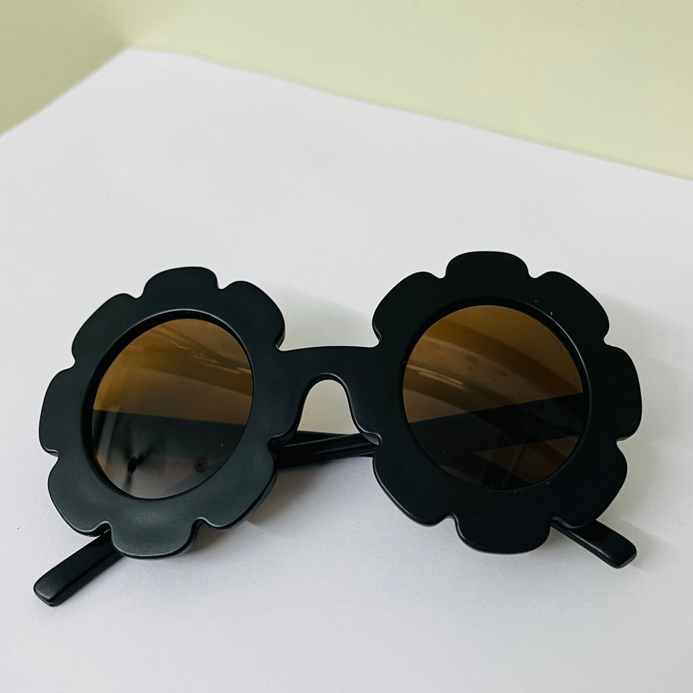 Sunglasses for Kids Flower shape - Girls & Boys Mix Colors (With Car Case)