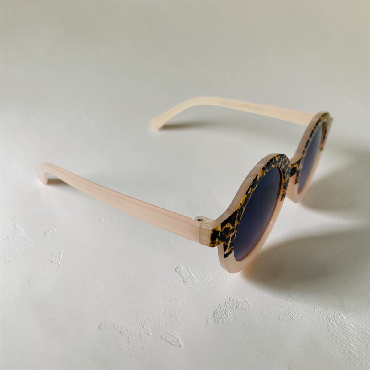 Sunglasses for Girls - Round Shape Animal Print Mix Colors (With Car Case)
